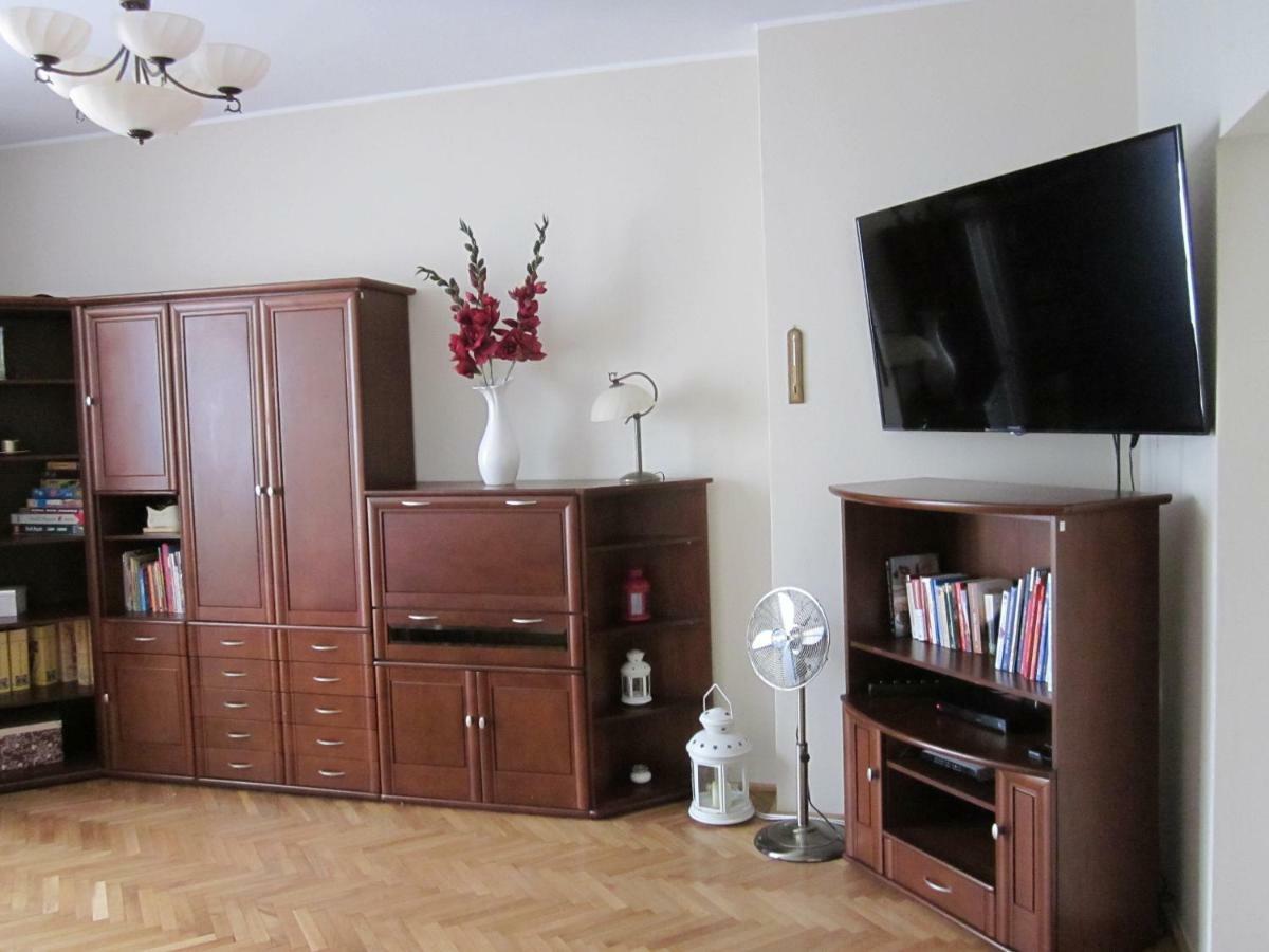 Centrum, 700M Do Plazy - 2 Sypialnie, Salon, Balkon, Bezplatny Parking, Gdynia Exterior photo